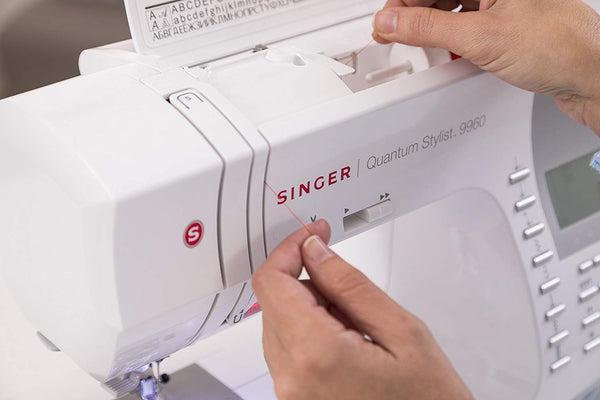 SINGER | Quantum Stylist 9960 Computerized Portable Sewing Machine with 600-Stitches Electronic Auto Pilot Mode